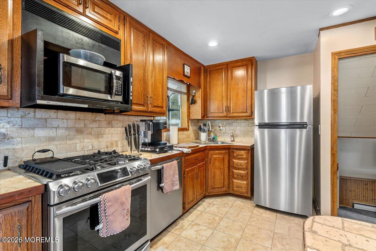 910 Interlaken Avenue Ocean Twp NJ 07712