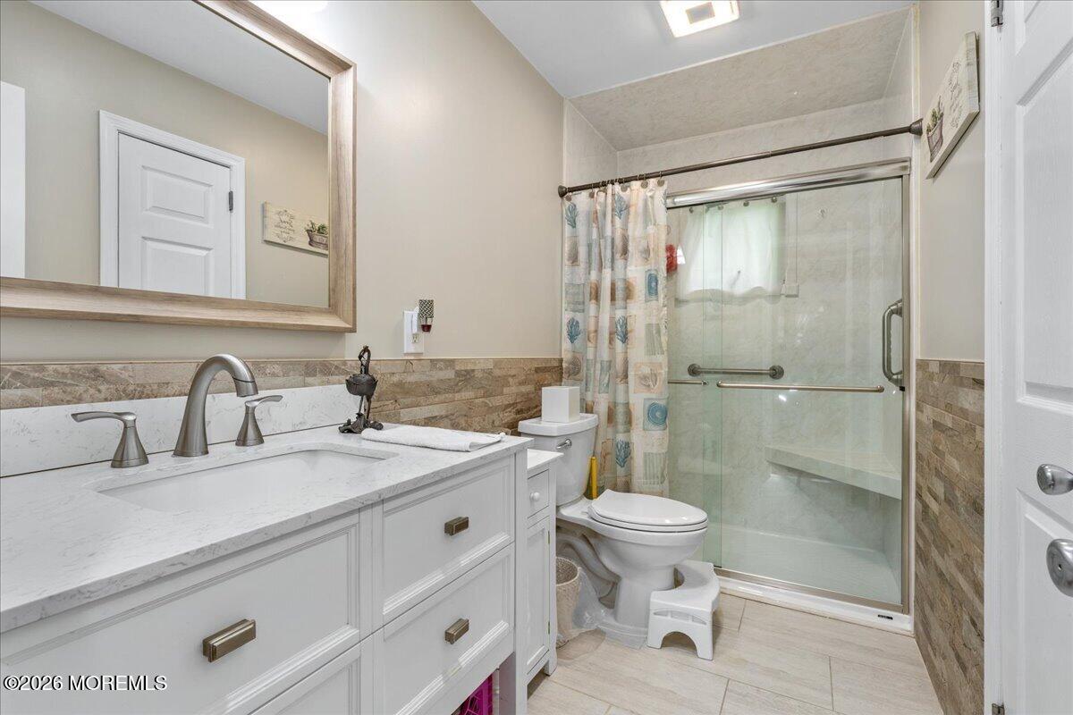 910 Interlaken Avenue Ocean Twp NJ 07712