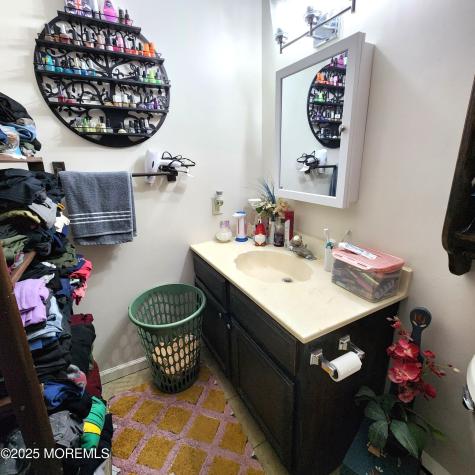 4 Ardsley Avenue Whiting NJ 08759