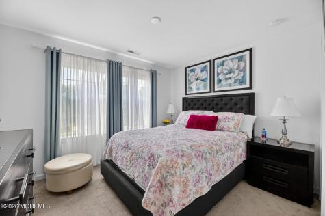 73 Aqueduct Boulevard New Egypt NJ 08533