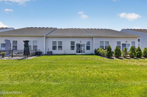 73 Aqueduct Boulevard New Egypt NJ 08533