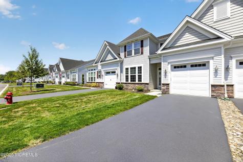 73 Aqueduct Boulevard New Egypt NJ 08533