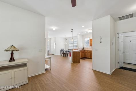 28 Fennel Court Manchester NJ 08759