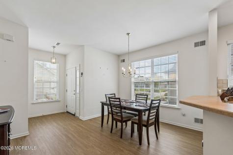 28 Fennel Court Manchester NJ 08759