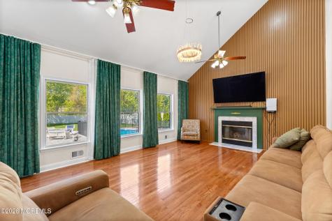104 Autumn Road Matawan NJ 07747