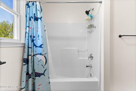 104 Autumn Road Matawan NJ 07747