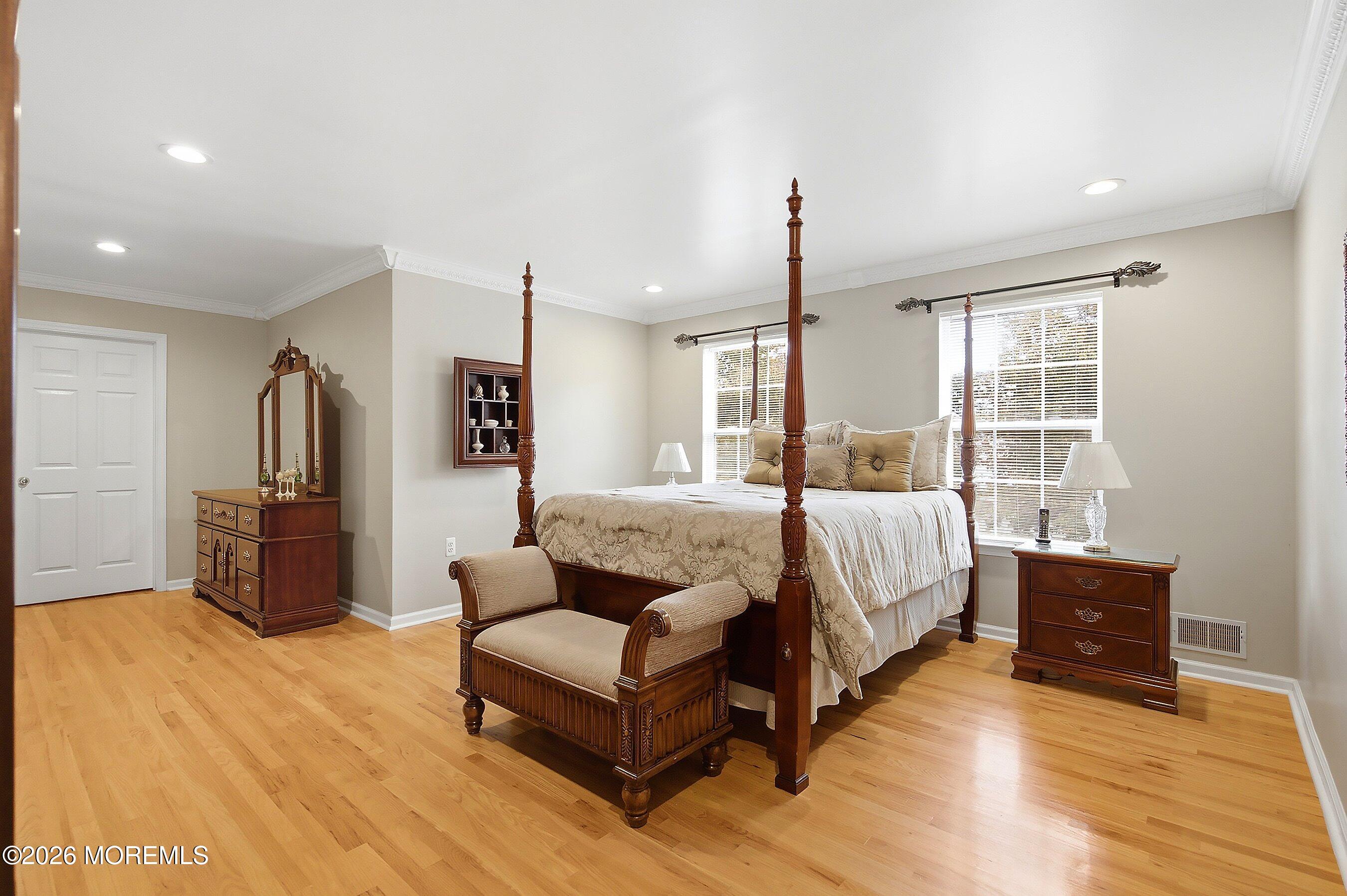 6 Mitchell Lane Jackson NJ 08527