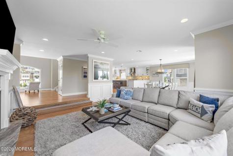 1406 Ocean Avenue Mantoloking NJ 08738