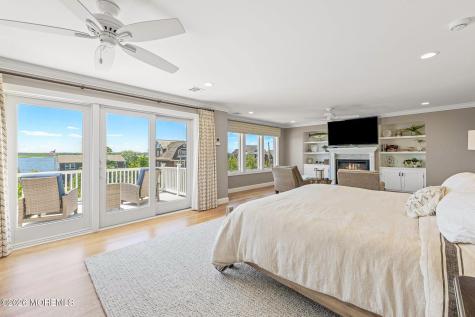 1406 Ocean Avenue Mantoloking NJ 08738