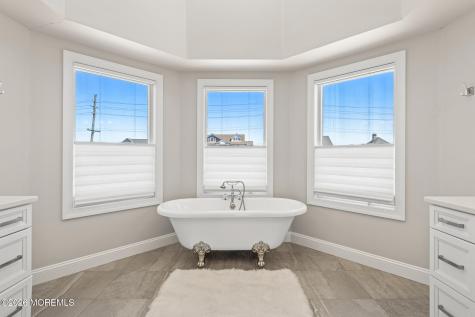 1406 Ocean Avenue Mantoloking NJ 08738