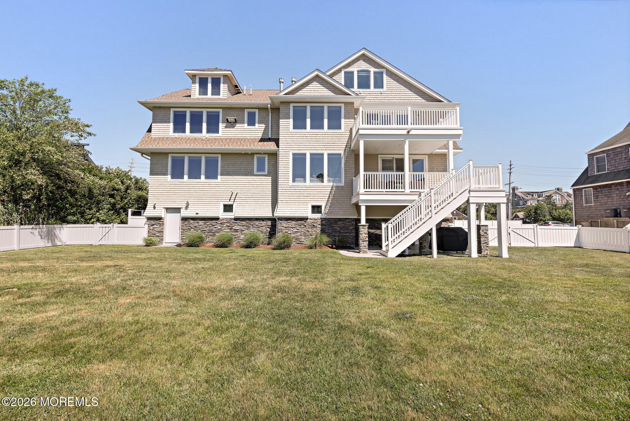 1406 Ocean Avenue Mantoloking NJ 08738
