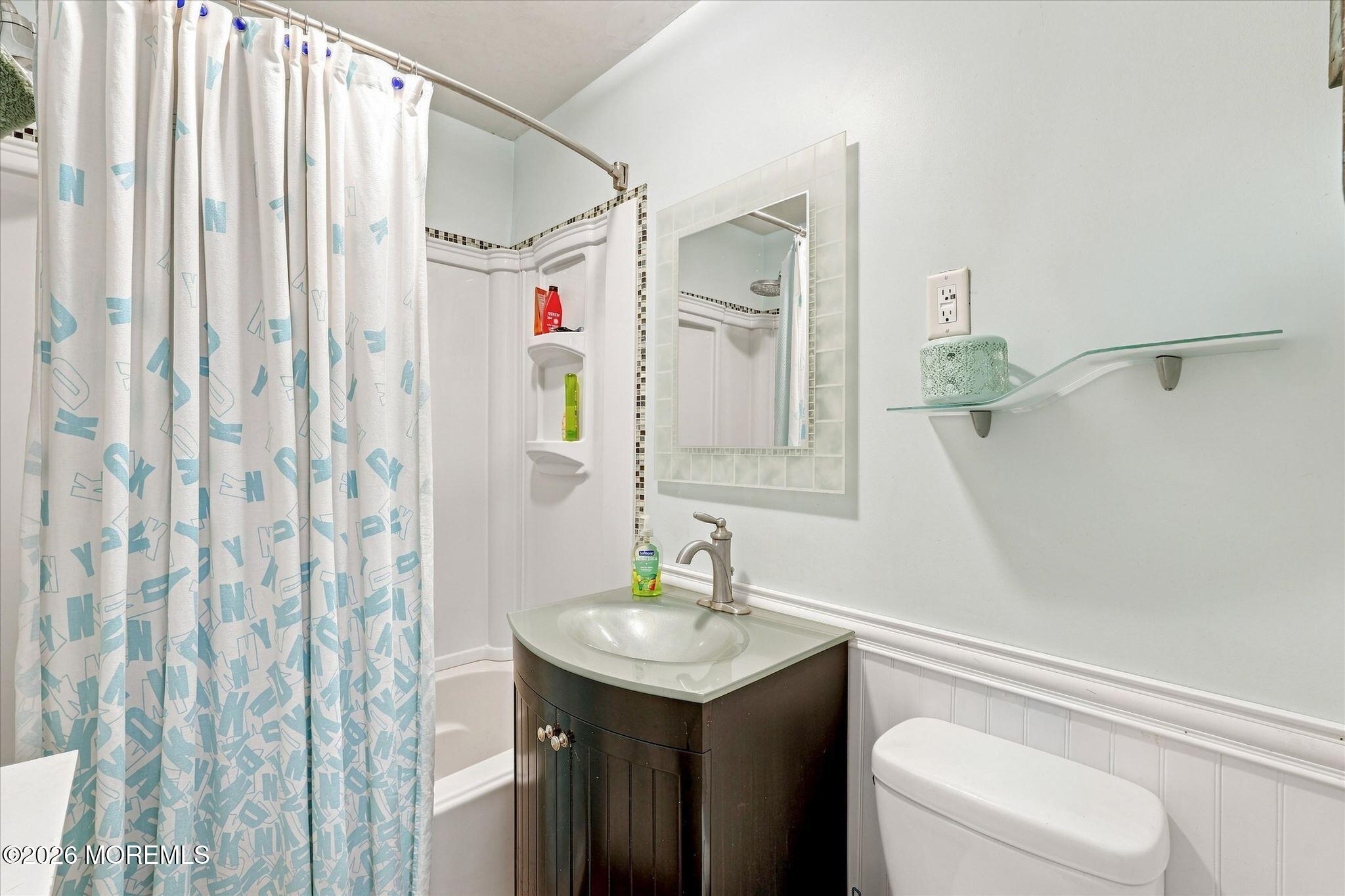 401 Applegate Avenue Toms River NJ 08757