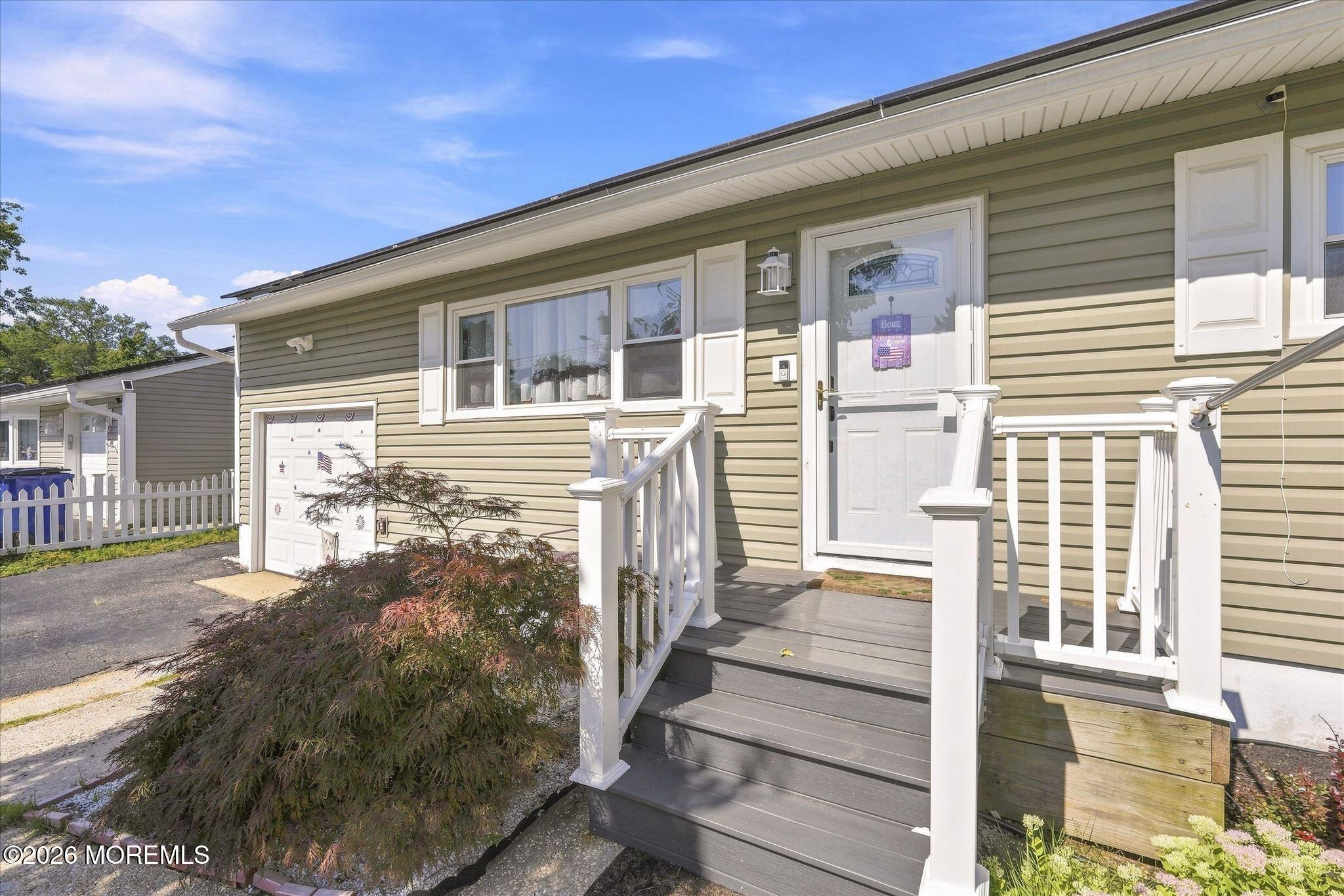 401 Applegate Avenue Toms River NJ 08757