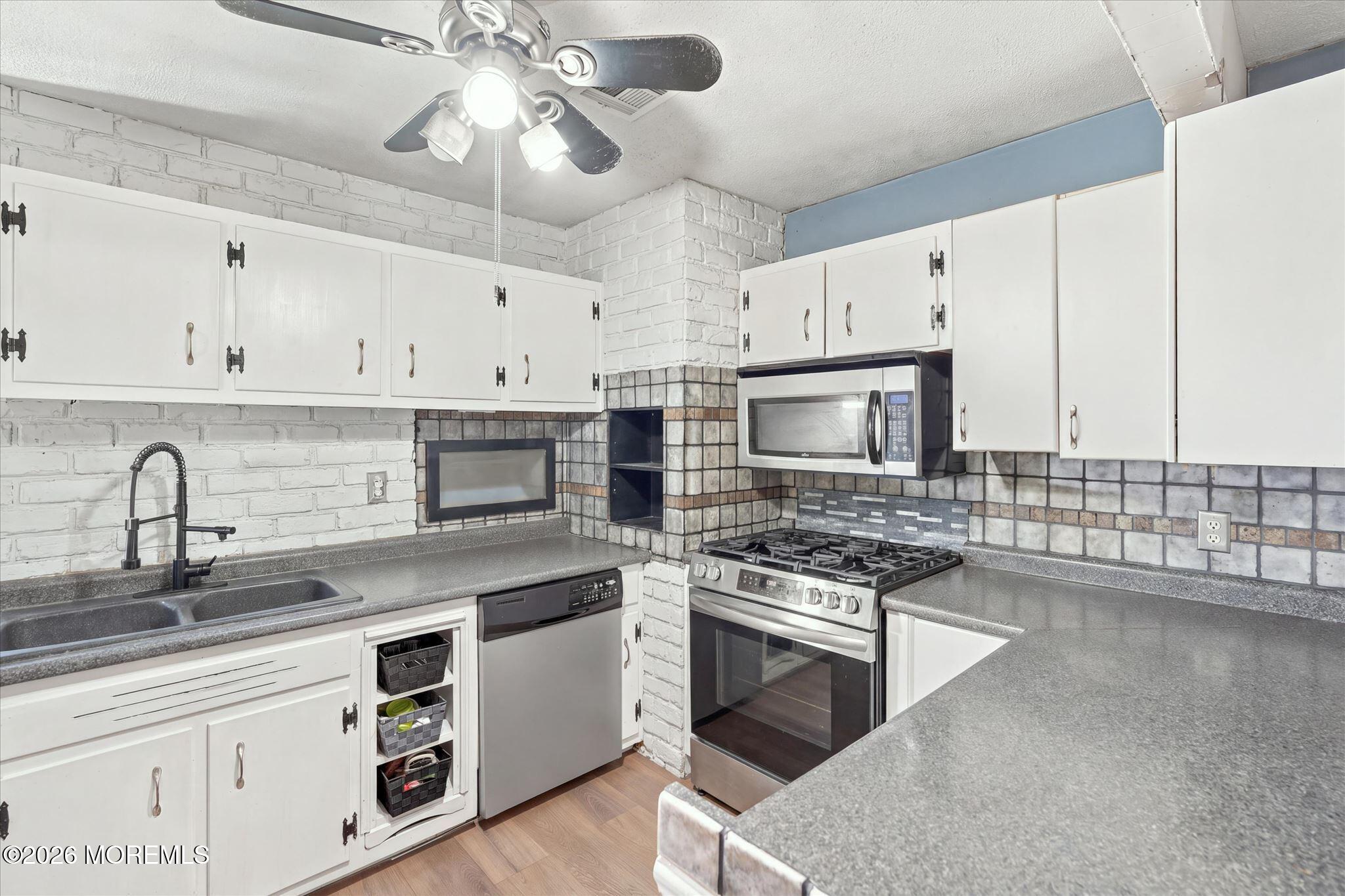 401 Applegate Avenue Toms River NJ 08757