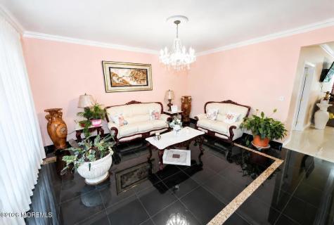 10 Sasha Court Matawan NJ 07747