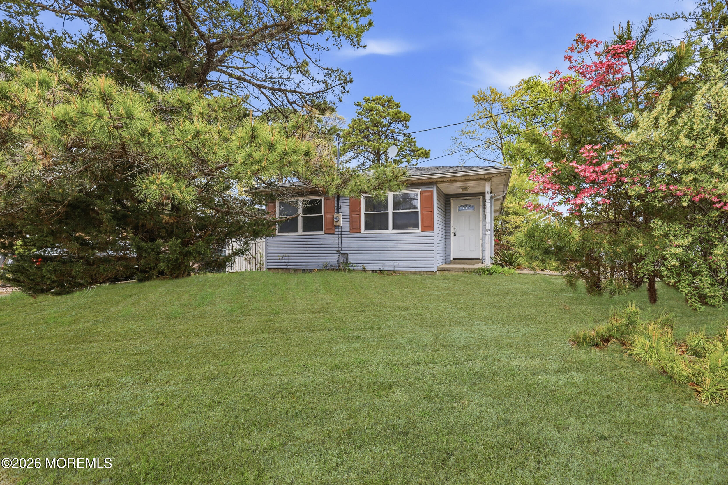 201 6th Street Barnegat NJ 08005