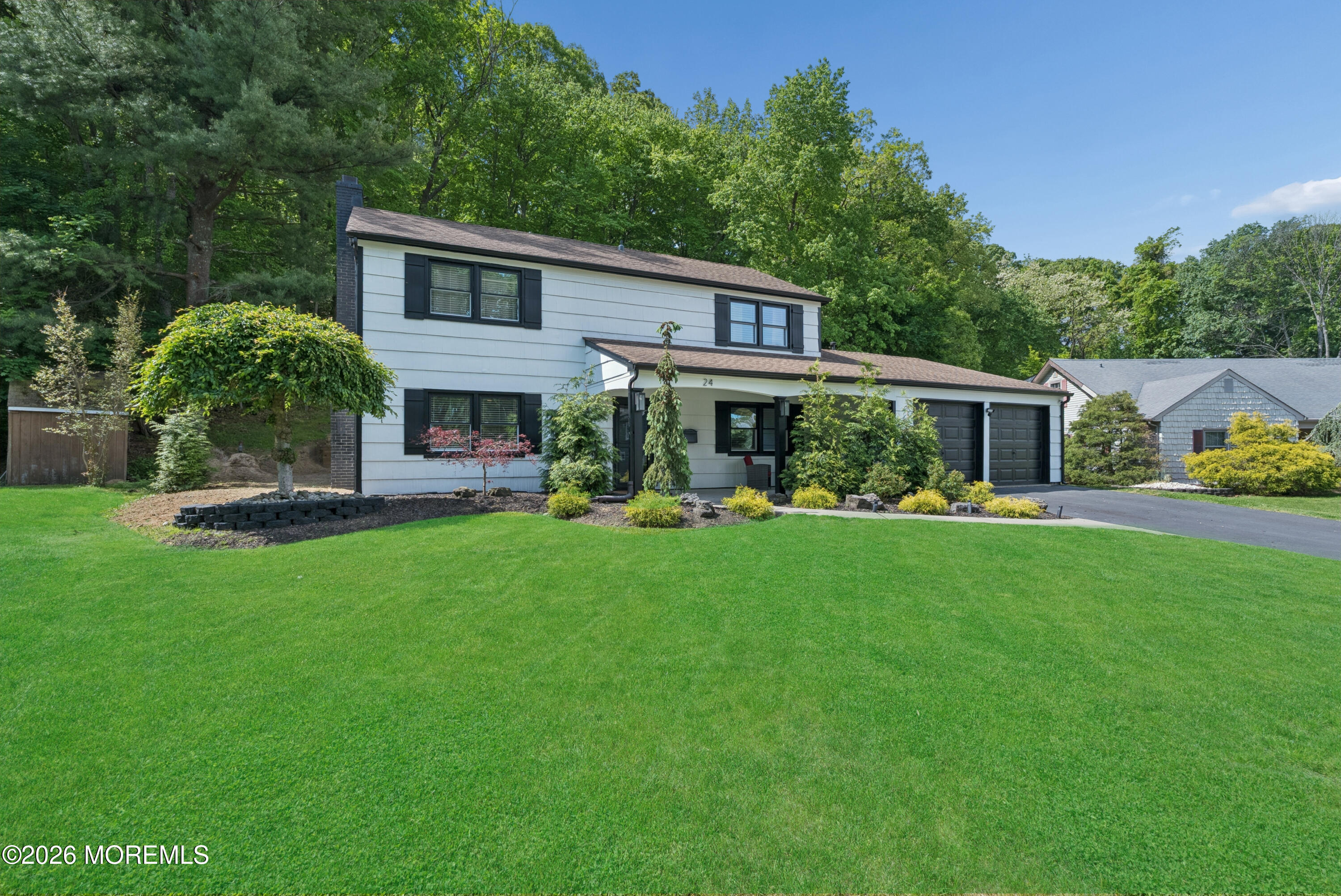 24 Jubilee Circle Aberdeen NJ 07747