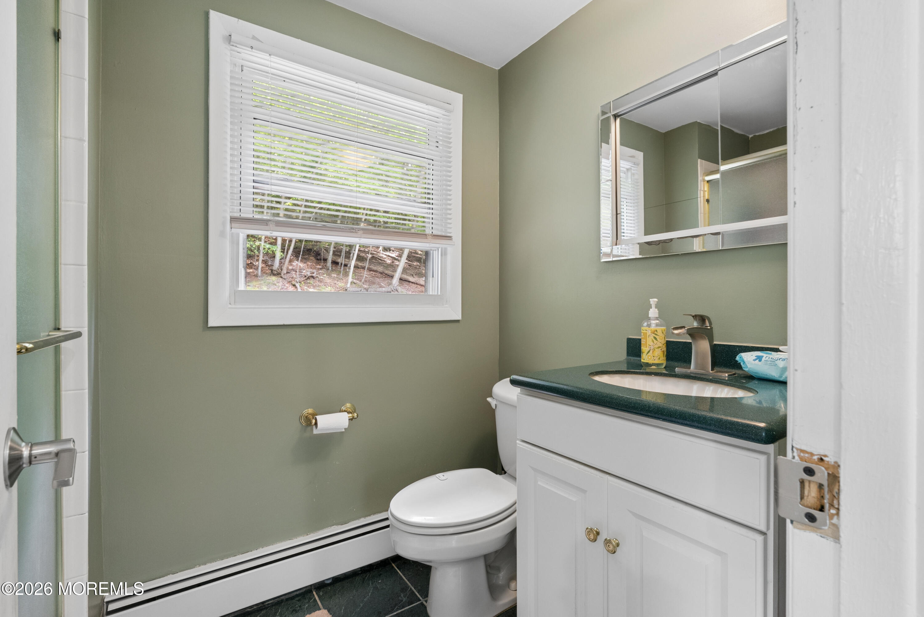 24 Jubilee Circle Aberdeen NJ 07747