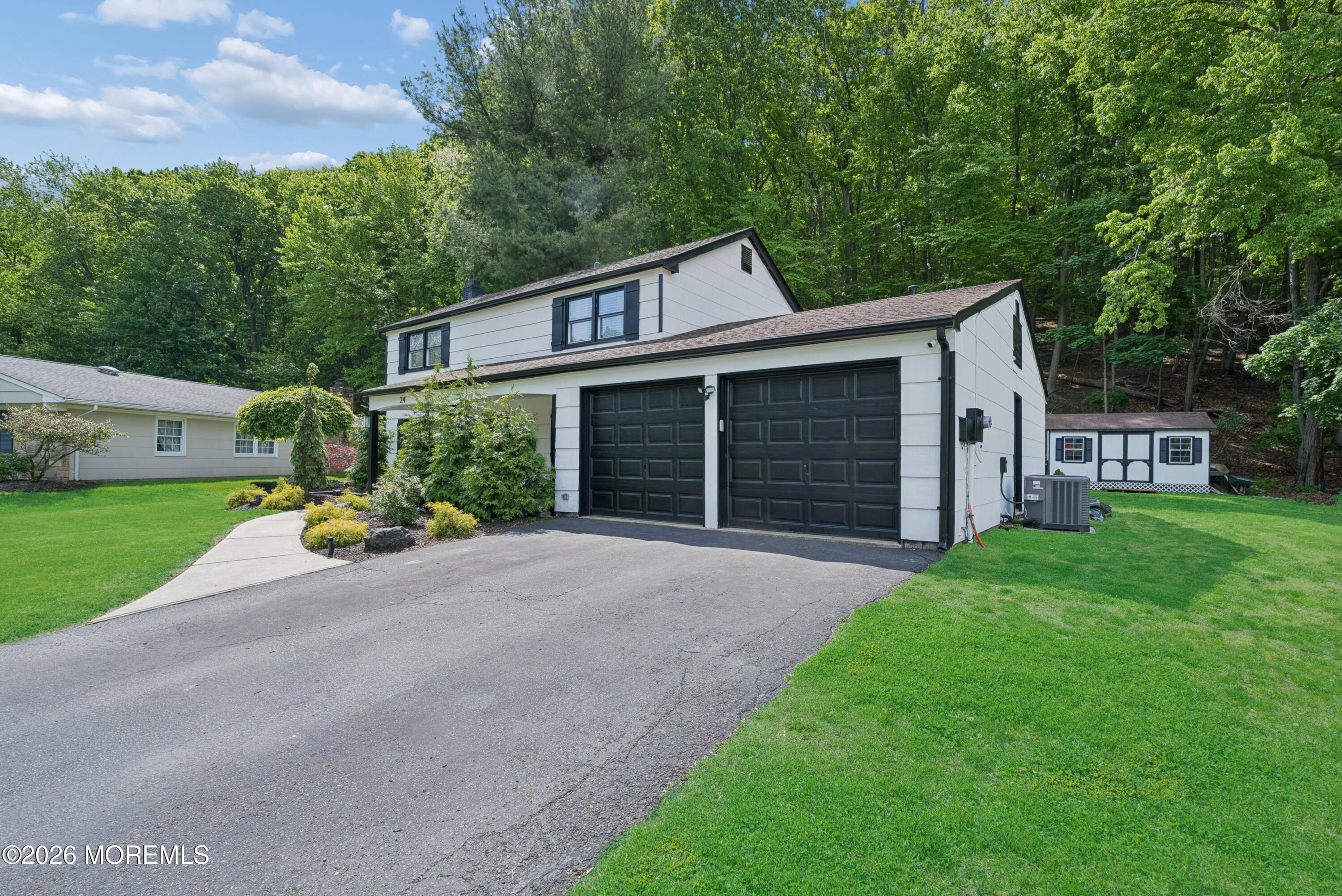 24 Jubilee Circle Aberdeen NJ 07747