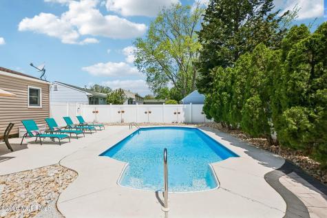 285 Spruce Drive Brick NJ 08723