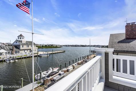 122 Squan Beach Drive Mantoloking NJ 08738