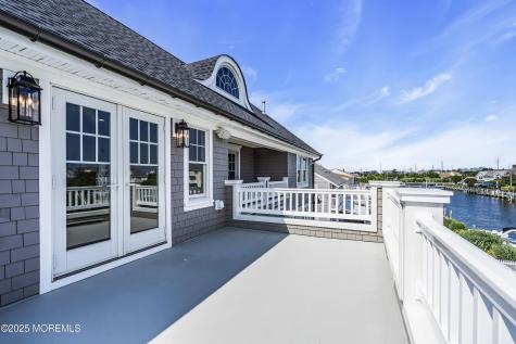 122 Squan Beach Drive Mantoloking NJ 08738