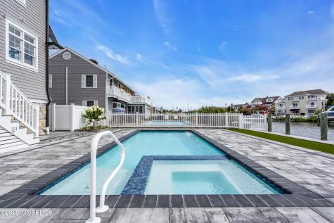 122 Squan Beach Drive Mantoloking NJ 08738