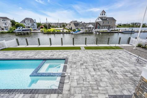 122 Squan Beach Drive Mantoloking NJ 08738