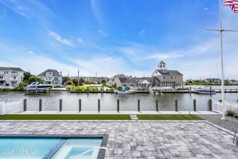 122 Squan Beach Drive Mantoloking NJ 08738