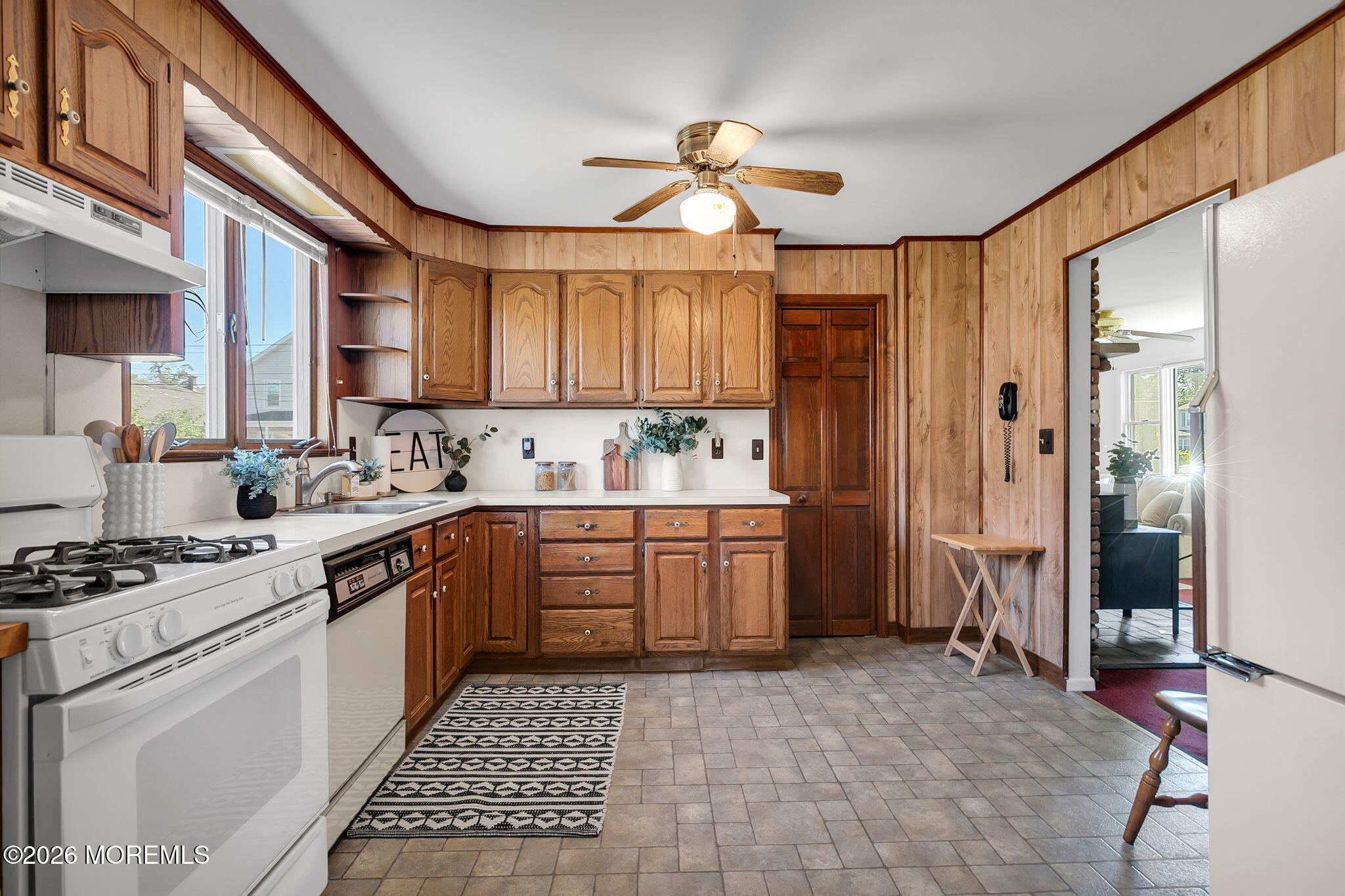 83 Union Avenue Belford NJ 07718