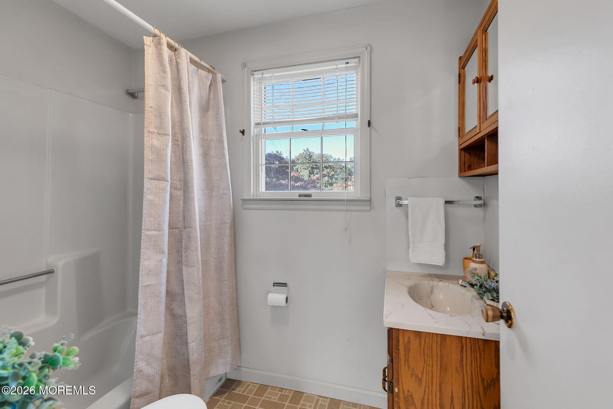 83 Union Avenue Belford NJ 07718