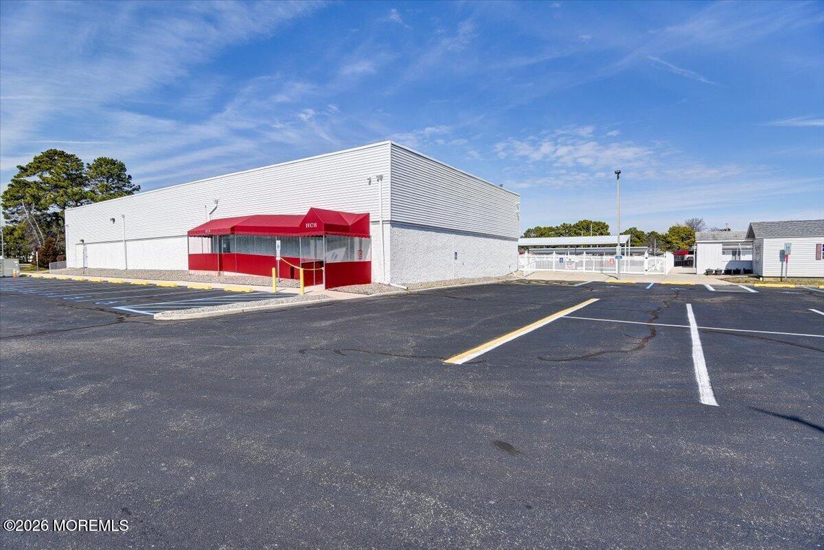 23 Longdenville Street Toms River NJ 08757
