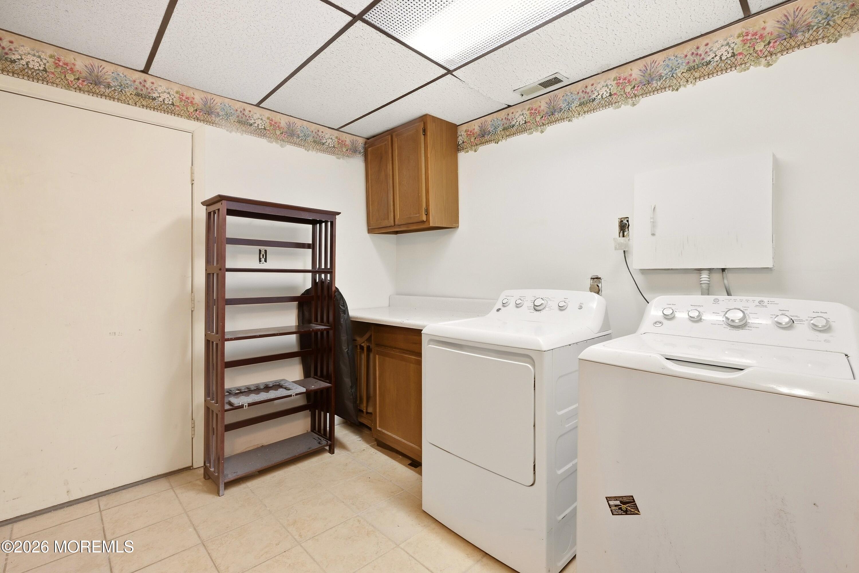 646 Salem Avenue Franklinville NJ 08322