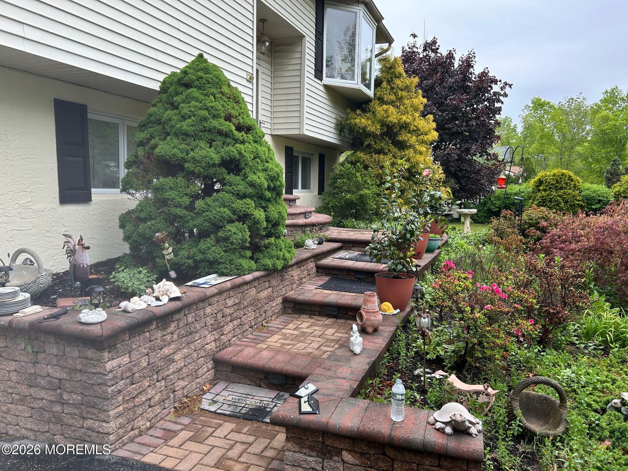 646 Salem Avenue Franklinville NJ 08322