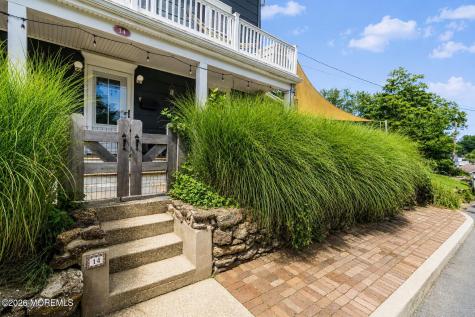 14 Bay Street Highlands NJ 07732