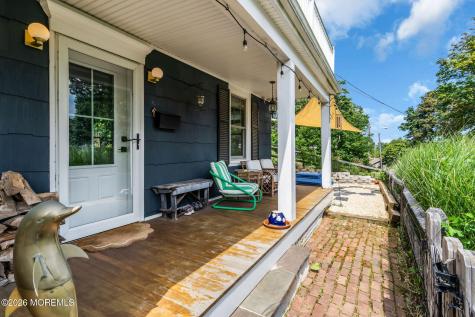 14 Bay Street Highlands NJ 07732