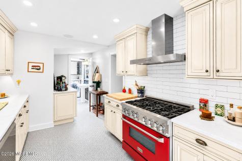 14 Bay Street Highlands NJ 07732