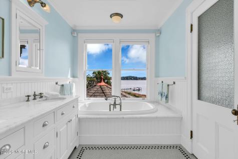458 Navesink River Road Red Bank NJ 07701