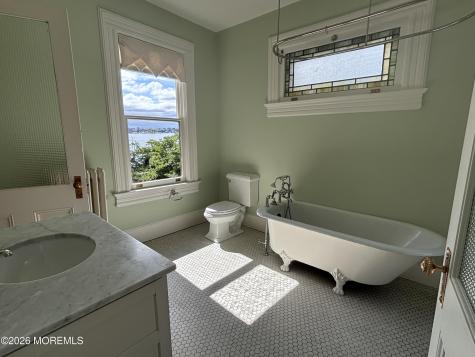 458 Navesink River Road Red Bank NJ 07701