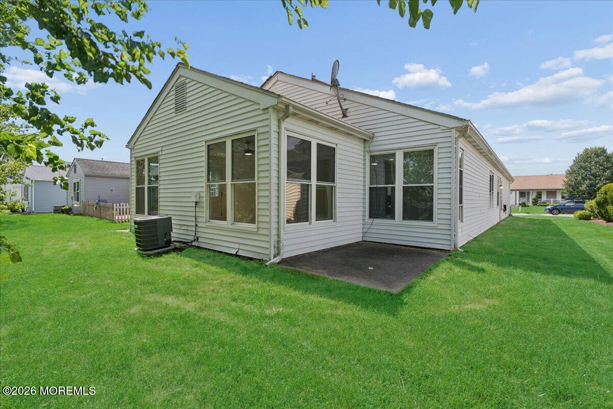 15 Frilham Lane Manchester NJ 08759
