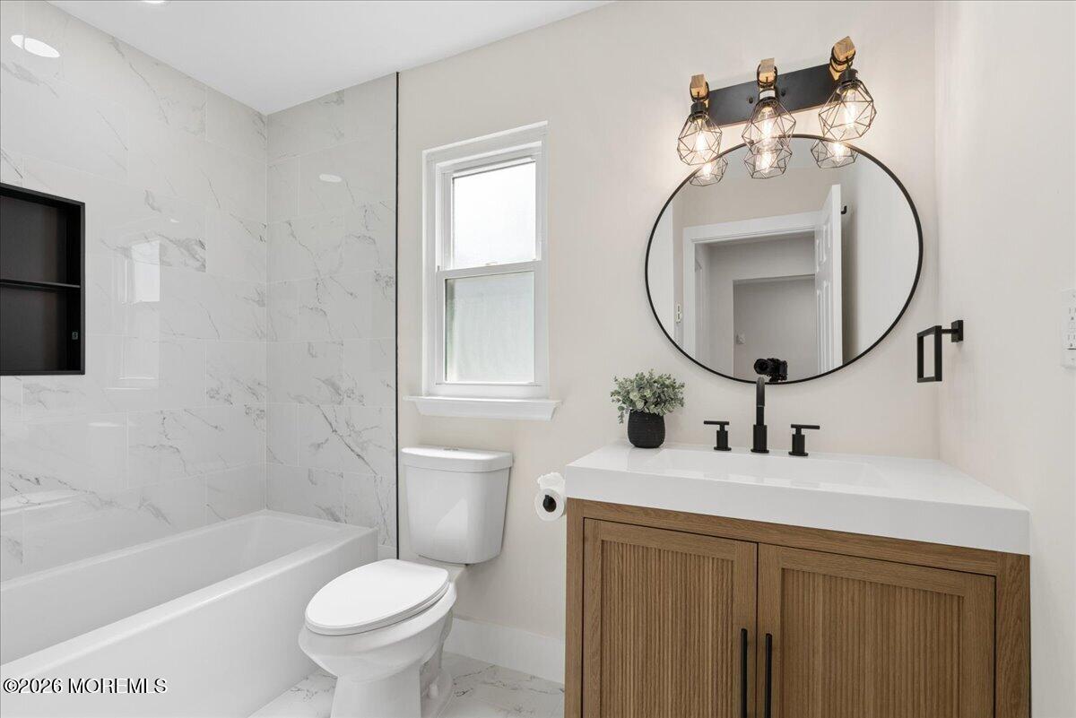 15 Frilham Lane Manchester NJ 08759