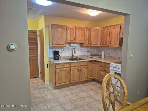 21 Cedar Street Toms River NJ 08757