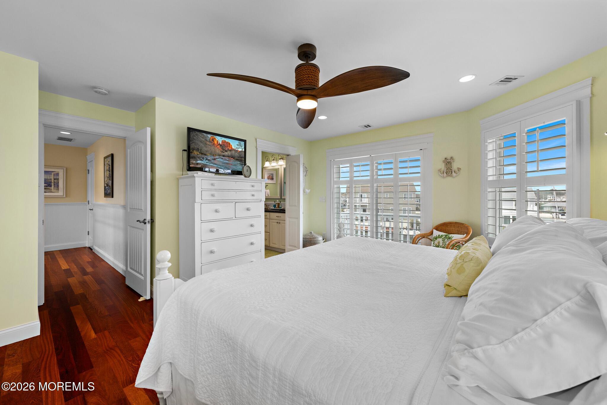 104 Clifton Road Barnegat NJ 08005