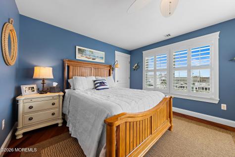 104 Clifton Road Barnegat NJ 08005