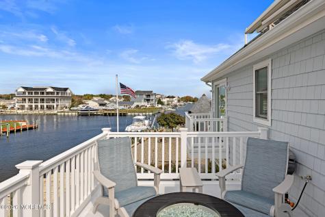 104 Clifton Road Barnegat NJ 08005