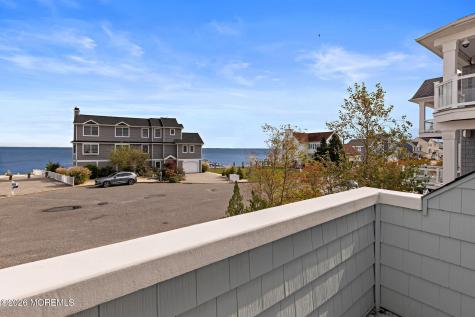104 Clifton Road Barnegat NJ 08005