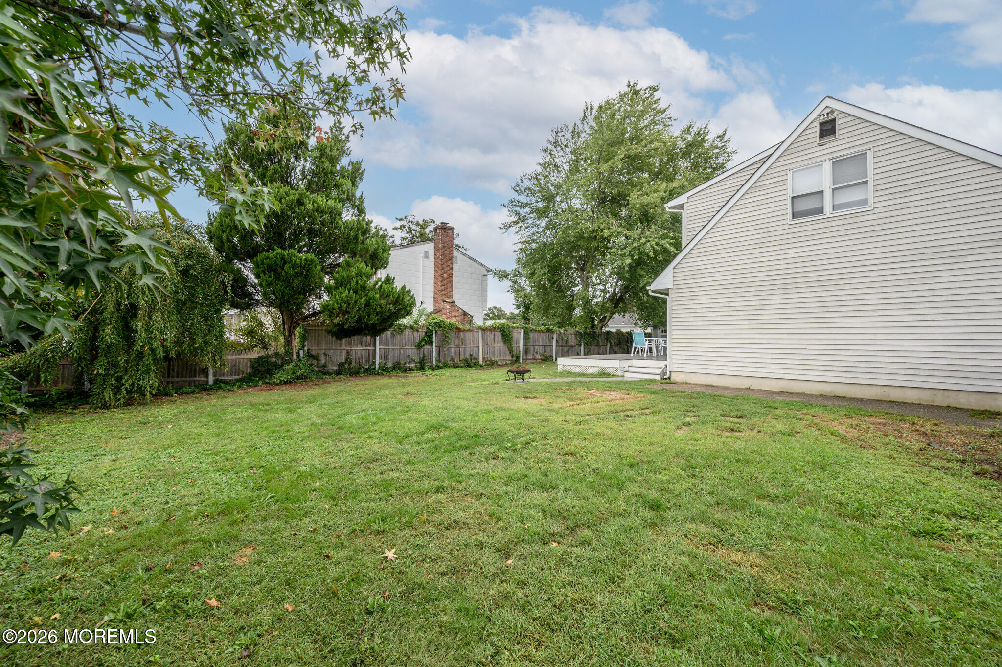 54 Spruce Street Beachwood NJ 08722