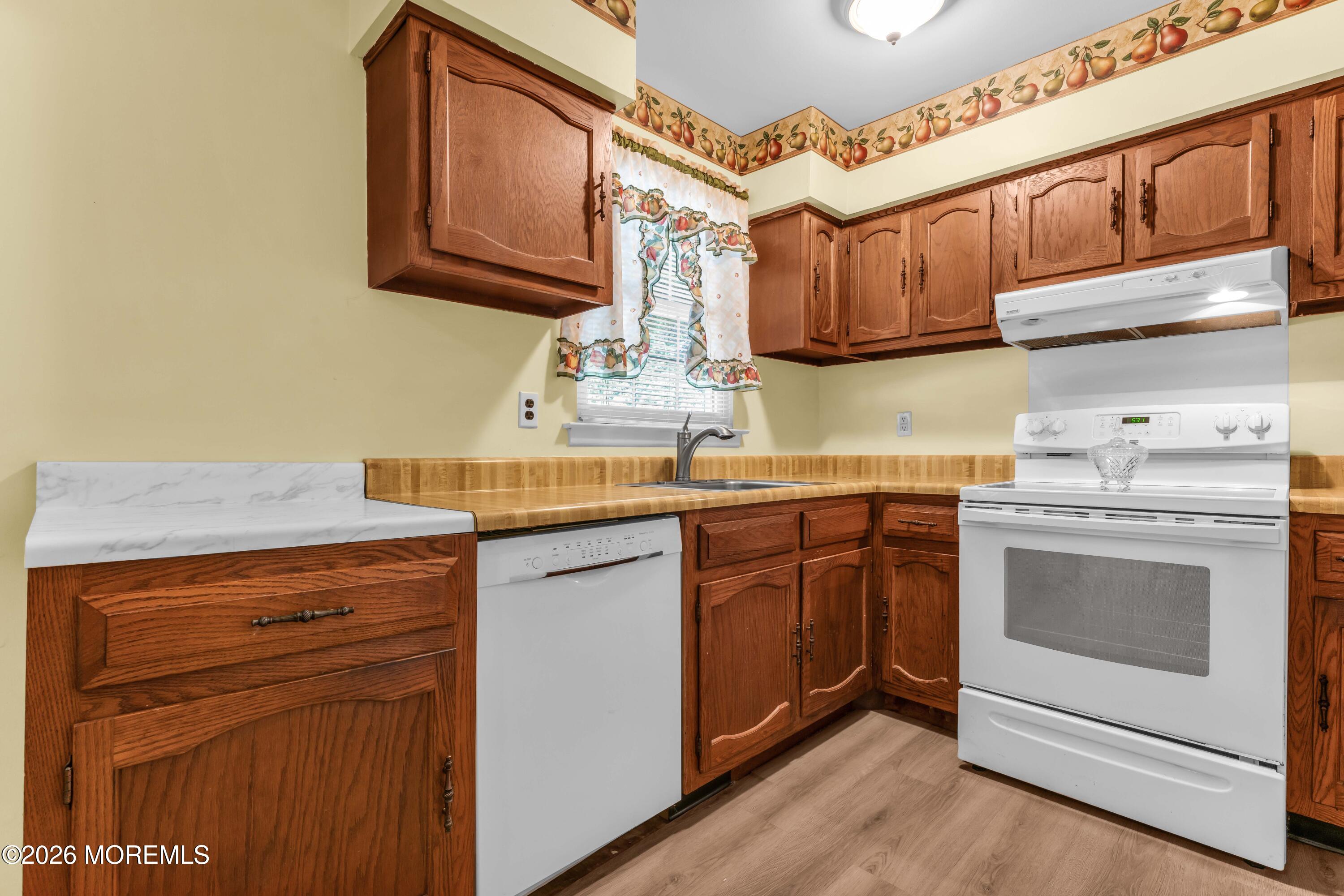 36 B Sunset Road Manchester NJ 08759