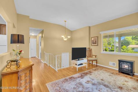 1069 Fairview Drive Toms River NJ 08753