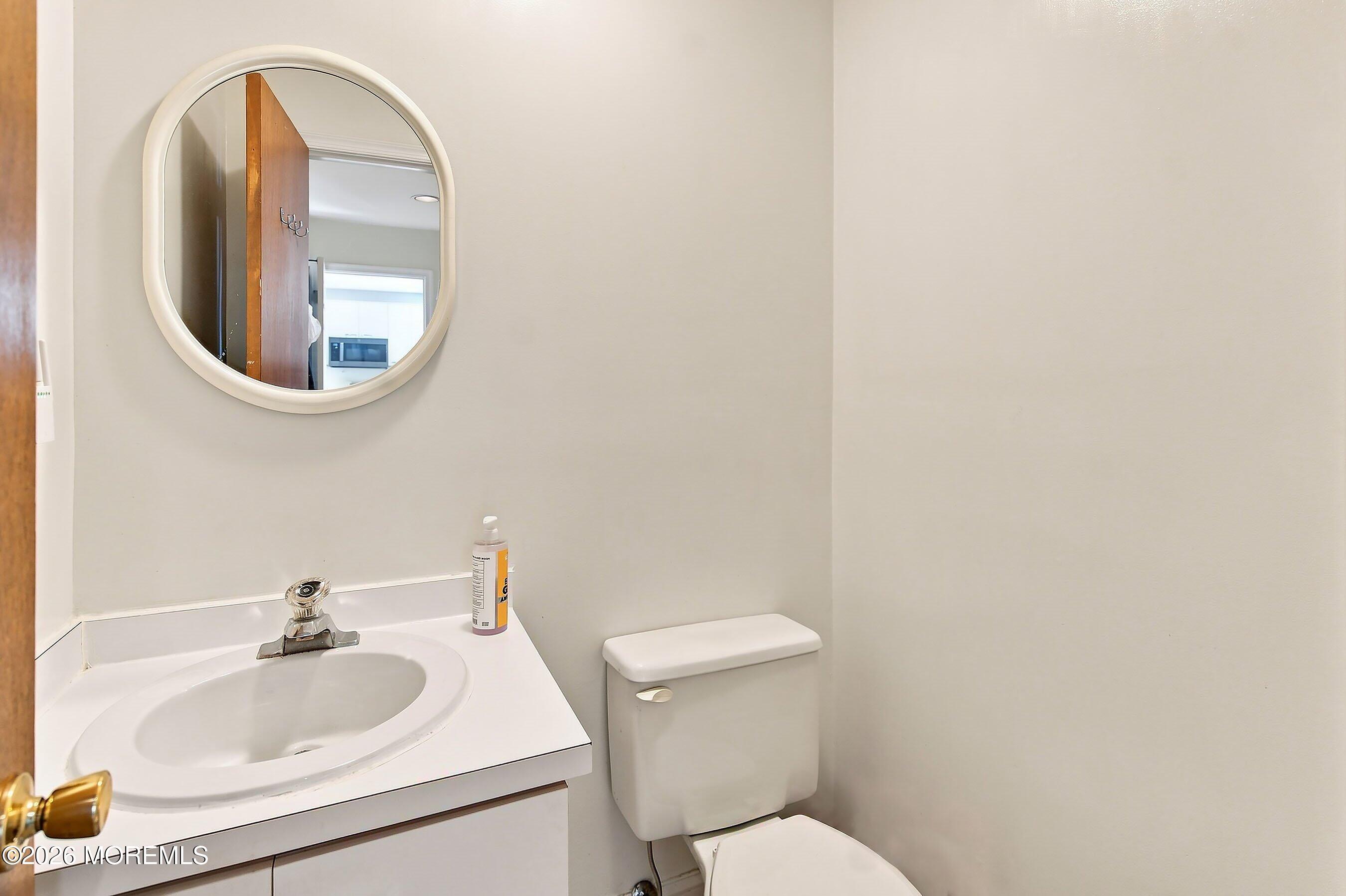 25 Mccue Road Morganville NJ 07751